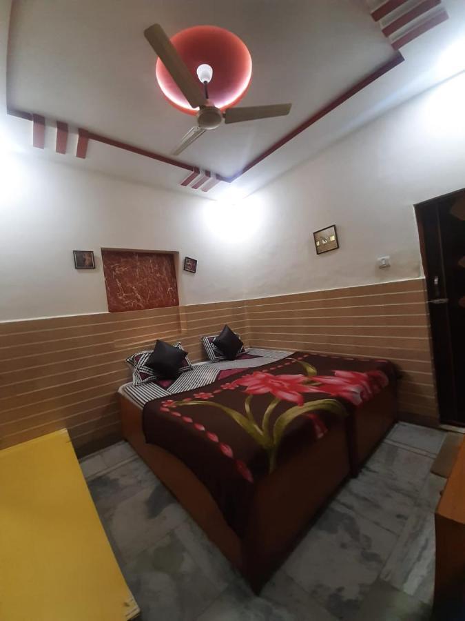 אגרה Friends Guest House & Hostel מראה חיצוני תמונה